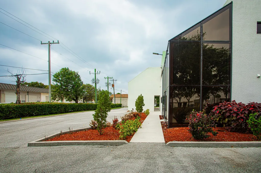1700 Okeechobee Road West Palm Beach FL 33409