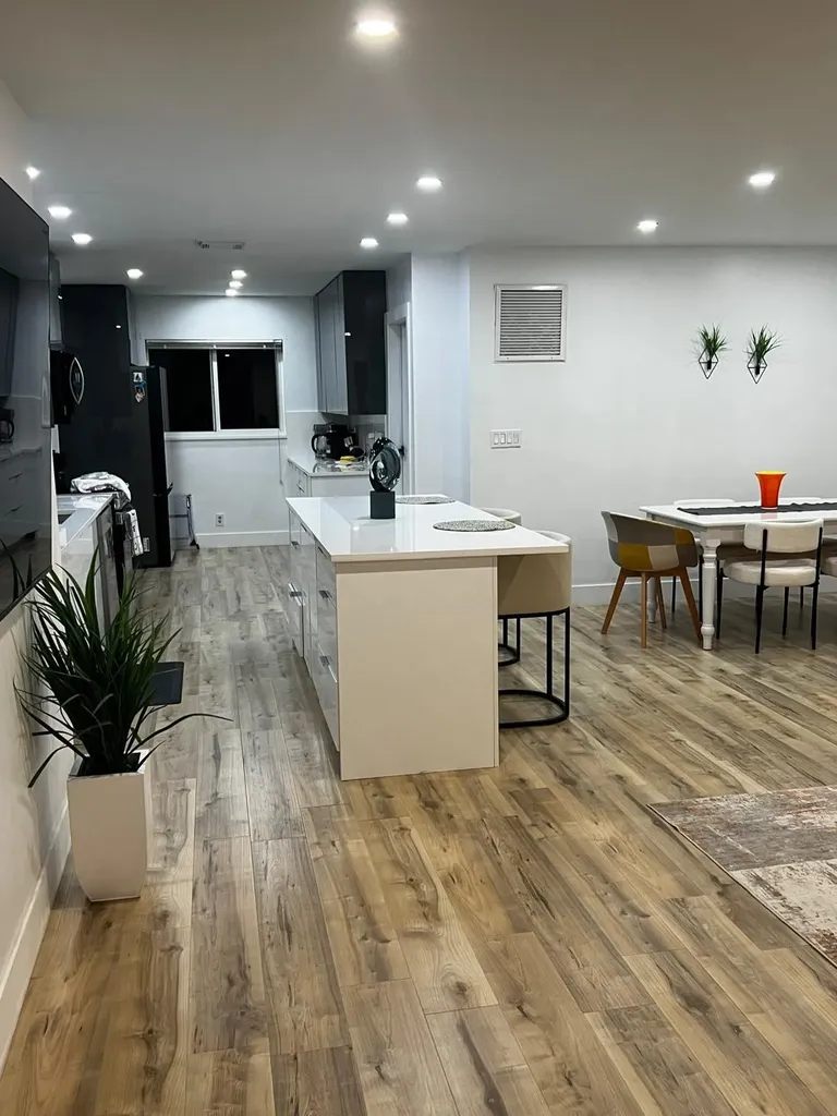 739 SE 12th Avenue Deerfield Beach FL 33441