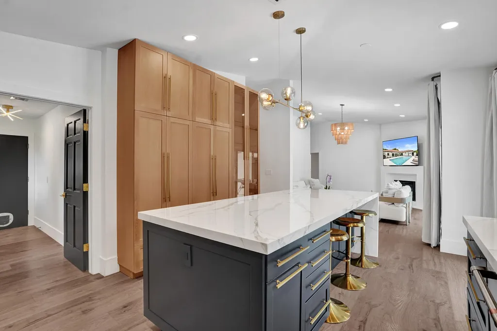 2804 Banyan Boulevard Circle NW Boca Raton FL 33431