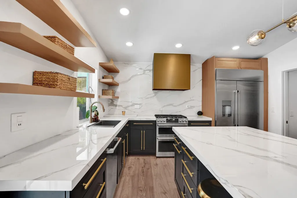 2804 Banyan Boulevard Circle NW Boca Raton FL 33431