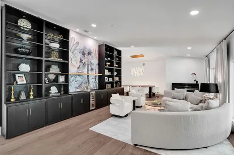 2804 Banyan Boulevard Circle NW Boca Raton FL 33431