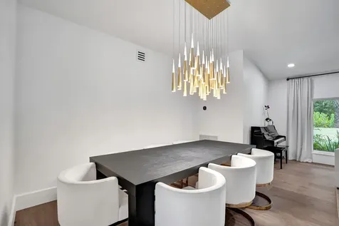 2804 Banyan Boulevard Circle NW Boca Raton FL 33431