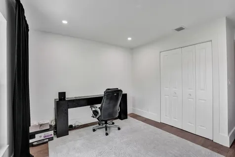 2804 Banyan Boulevard Circle NW Boca Raton FL 33431