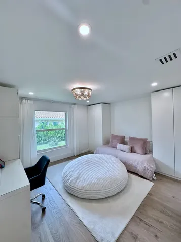 2804 Banyan Boulevard Circle NW Boca Raton FL 33431