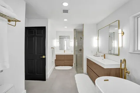 2804 Banyan Boulevard Circle NW Boca Raton FL 33431