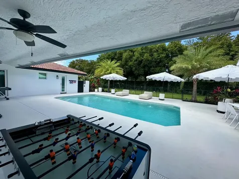 2804 Banyan Boulevard Circle NW Boca Raton FL 33431