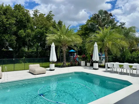 2804 Banyan Boulevard Circle NW Boca Raton FL 33431