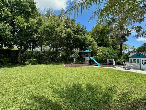 2804 Banyan Boulevard Circle NW Boca Raton FL 33431