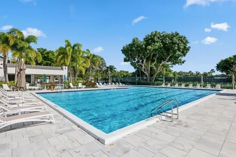 2804 Banyan Boulevard Circle NW Boca Raton FL 33431