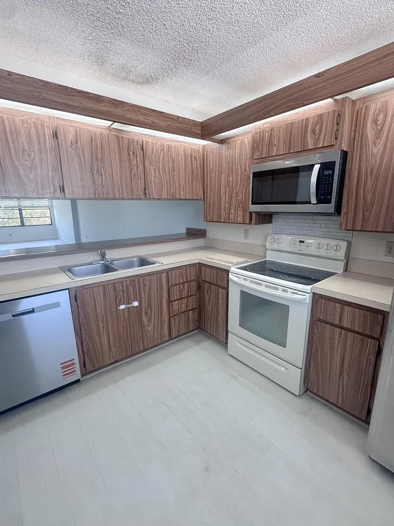3511 Village Boulevard West Palm Beach FL 33409