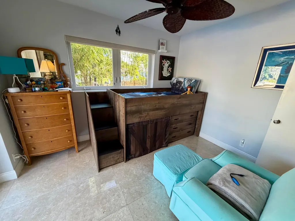 712 Forsyth Street Boca Raton FL 33487