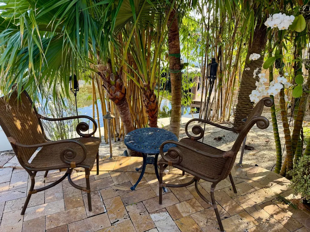 712 Forsyth Street Boca Raton FL 33487