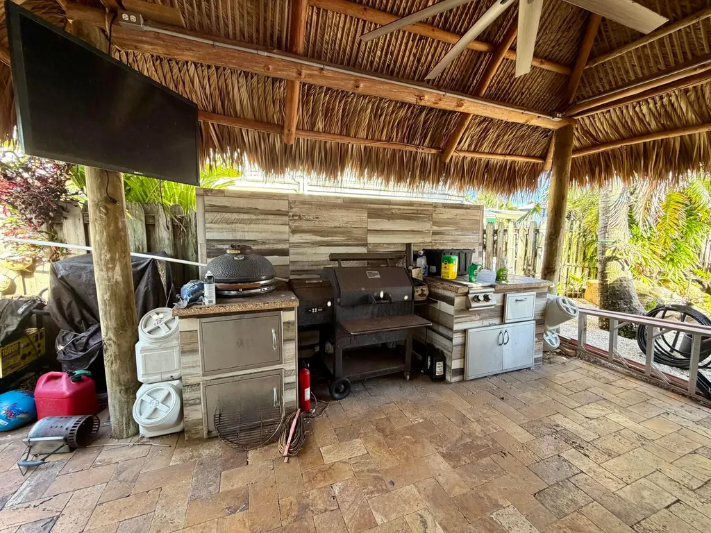 712 Forsyth Street Boca Raton FL 33487
