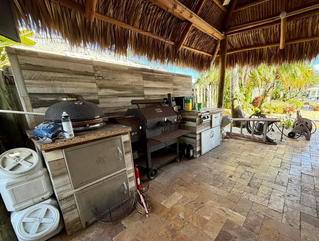 712 Forsyth Street Boca Raton FL 33487