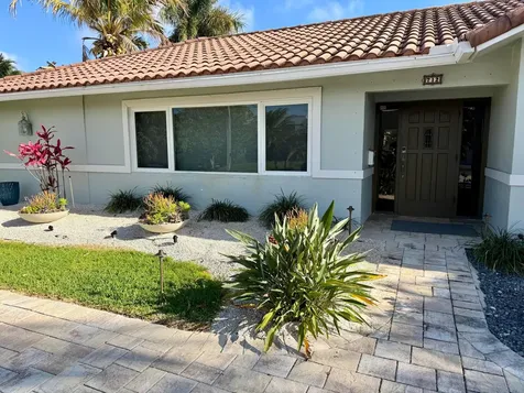 712 Forsyth Street Boca Raton FL 33487