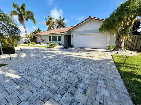 712 Forsyth Street Boca Raton FL 33487