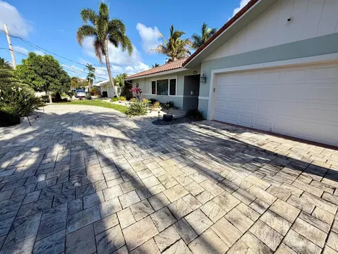 712 Forsyth Street Boca Raton FL 33487
