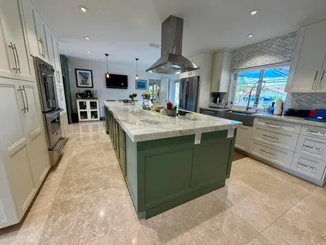 712 Forsyth Street Boca Raton FL 33487