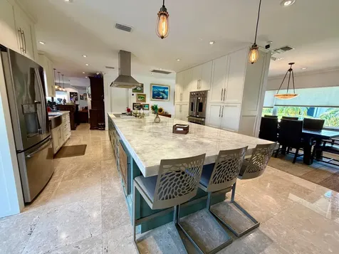 712 Forsyth Street Boca Raton FL 33487
