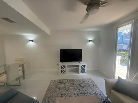 972 Jeffery Street Boca Raton FL 33487