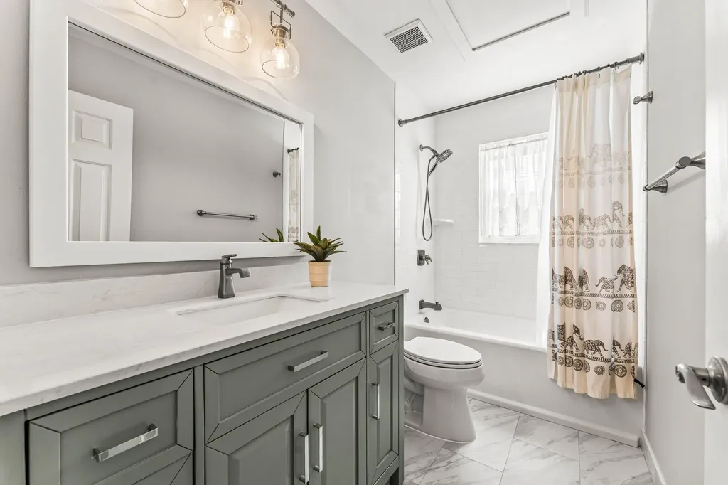 5908 Catesby Street Boca Raton FL 33433