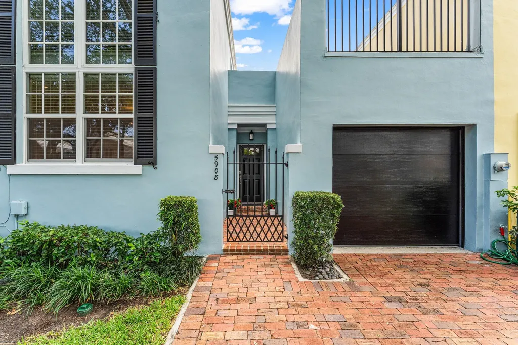 5908 Catesby Street Boca Raton FL 33433