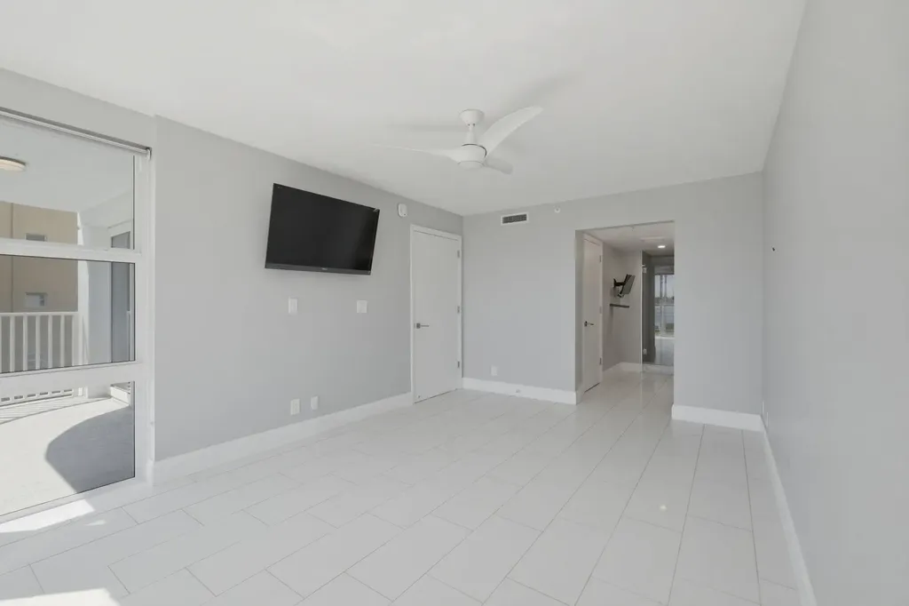 3901 S Flagler Drive West Palm Beach FL 33405