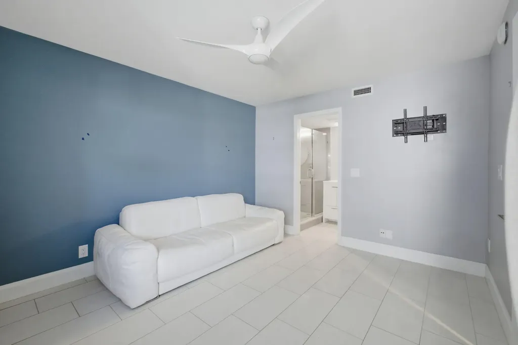 3901 S Flagler Drive West Palm Beach FL 33405