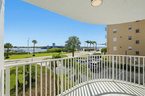 3901 S Flagler Drive West Palm Beach FL 33405