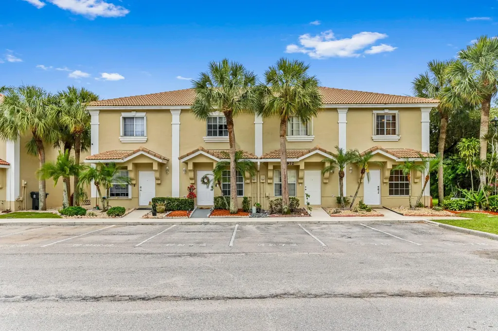 6976 Crooked Fence Drive Lake Worth FL 33467