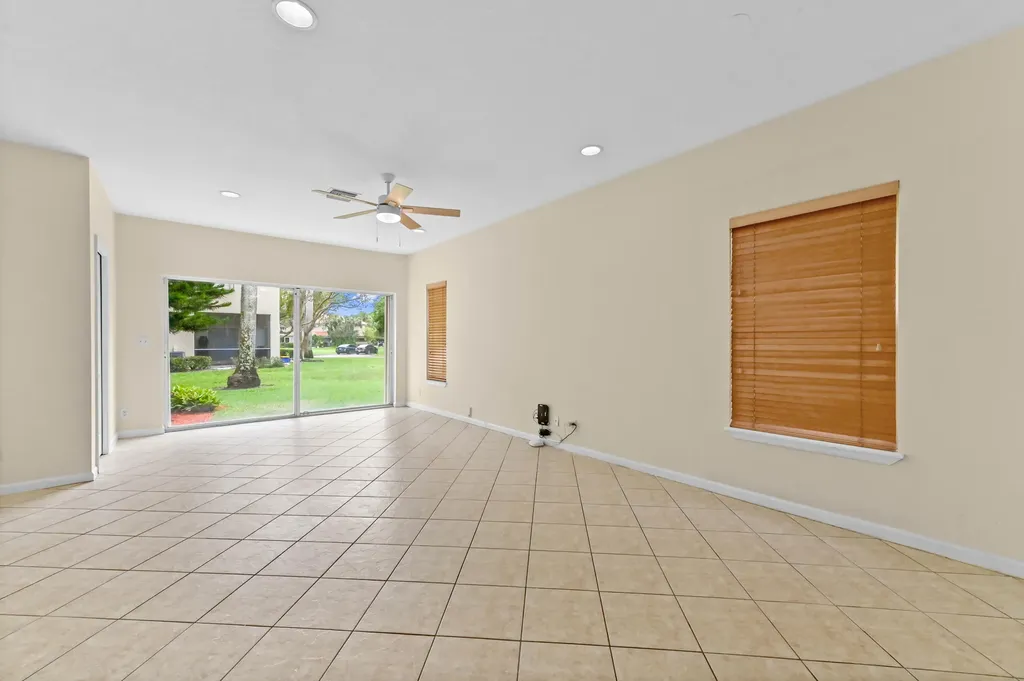 6976 Crooked Fence Drive Lake Worth FL 33467