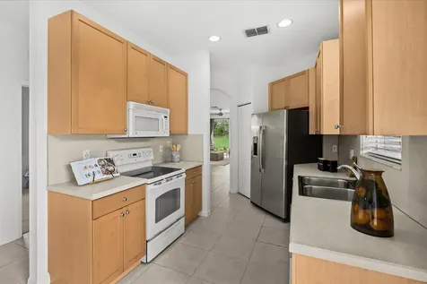 9558 SW Flowermound Circle Port St Lucie FL 34987