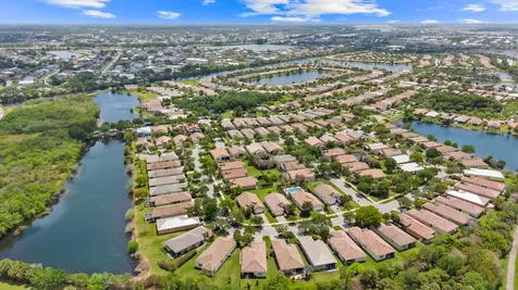 9558 SW Flowermound Circle Port St Lucie FL 34987