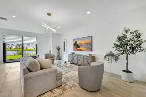 5795 SE Sky Blue Circle Stuart FL 34997