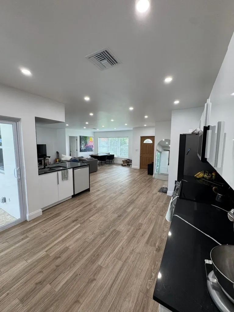 400 SW 9th Avenue Boca Raton FL 33486