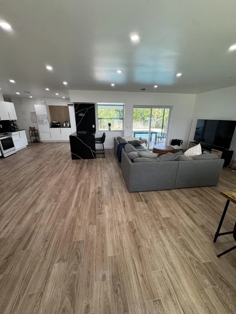 400 SW 9th Avenue Boca Raton FL 33486