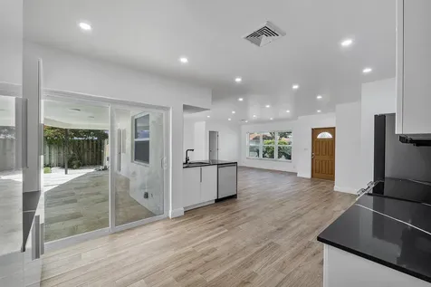 400 SW 9th Avenue Boca Raton FL 33486