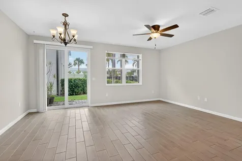 2410 SE Tarvest Way Stuart FL 34997