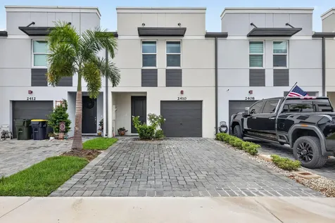2410 SE Tarvest Way Stuart FL 34997