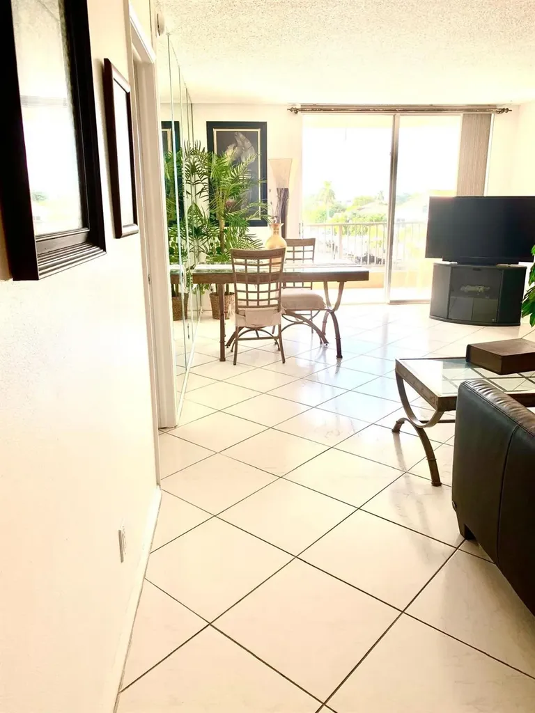 1421 S Ocean Boulevard Pompano Beach FL 33062