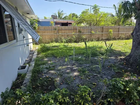 1011 S D Street Lake Worth Beach FL 33460