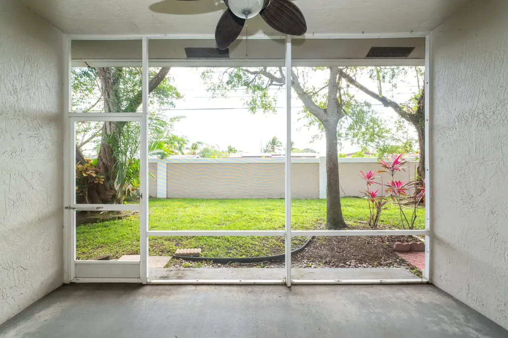 2590 E Aragon Boulevard Sunrise FL 33313