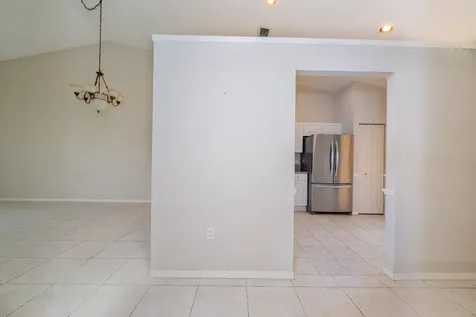 2590 E Aragon Boulevard Sunrise FL 33313