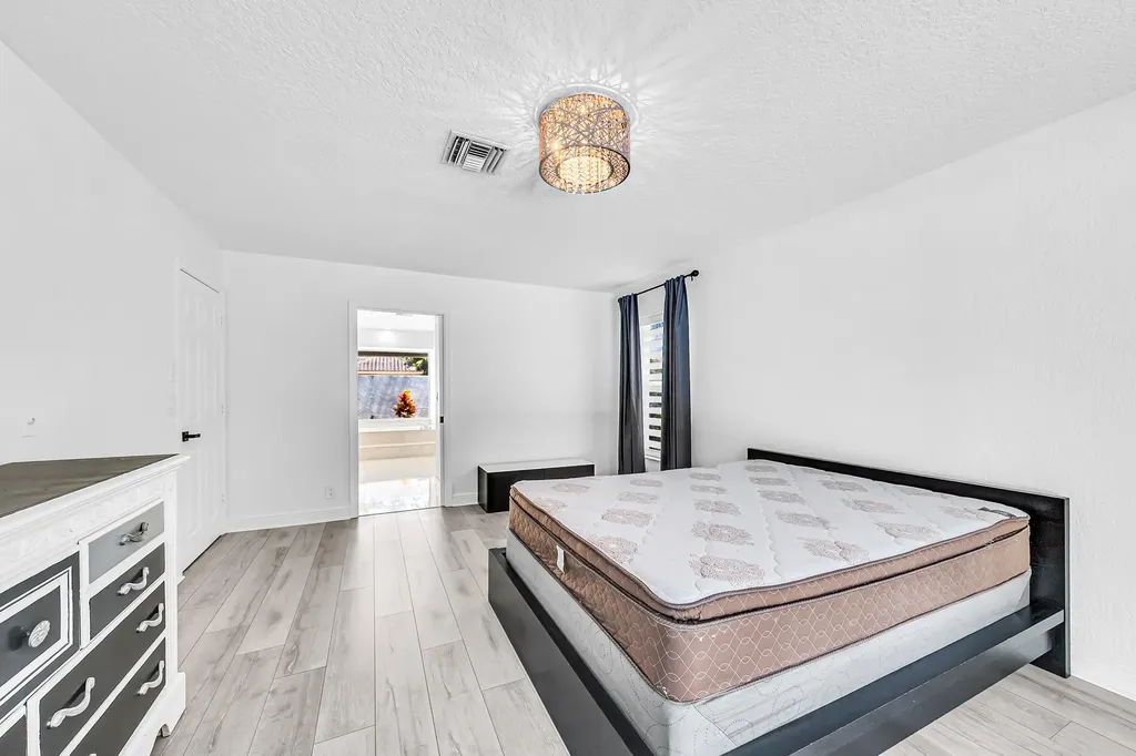 6183 Vista Linda Lane Boca Raton FL 33433
