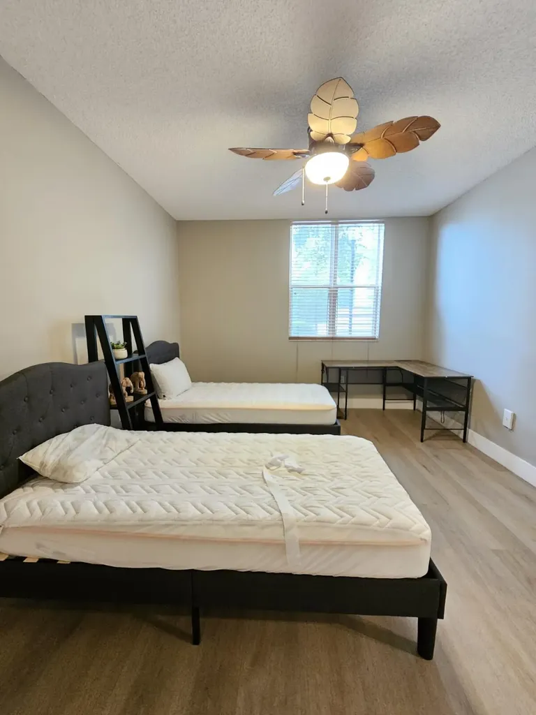 780 S Sapodilla Avenue West Palm Beach FL 33401