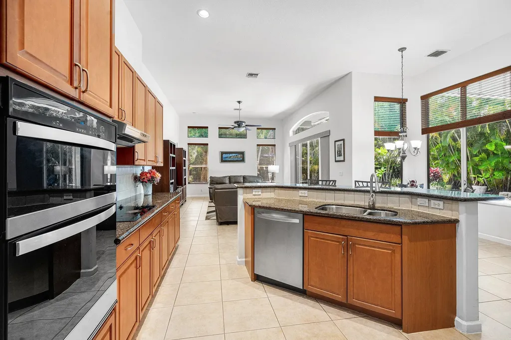 4972 Forest Dale Drive Wellington FL 33449