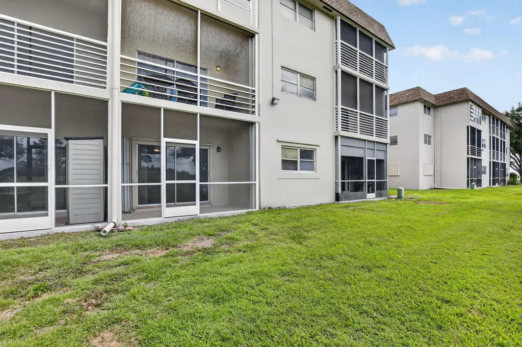 2491 SW 82nd Avenue Davie FL 33324