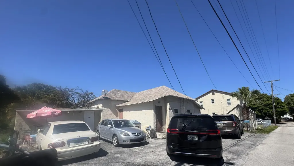 3621 Morton Avenue West Palm Beach FL 33405