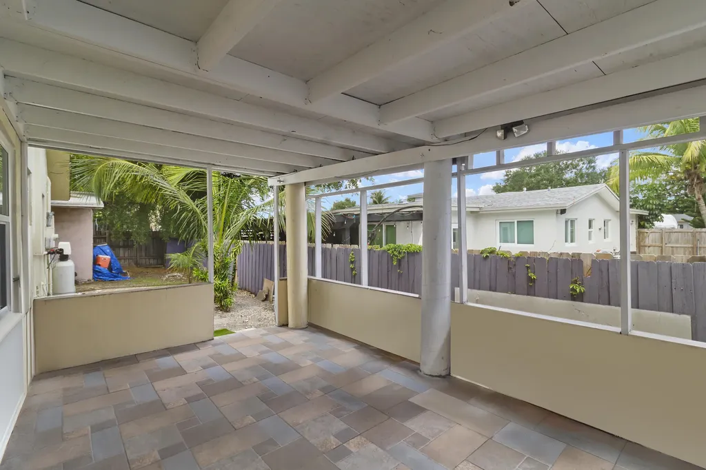 6271 Hope Street Hollywood FL 33024