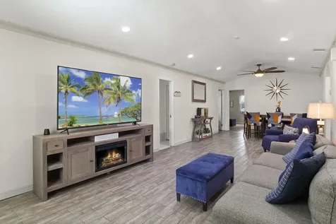 6271 Hope Street Hollywood FL 33024